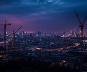 Crane Chaos: Government Gateway Delays Put 150+ Lifting Jobs on Hold